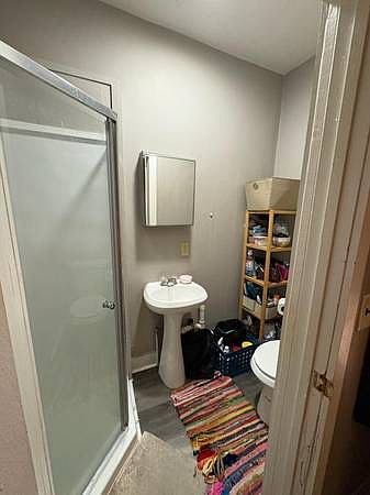 2nd image of 605 E Clarke St