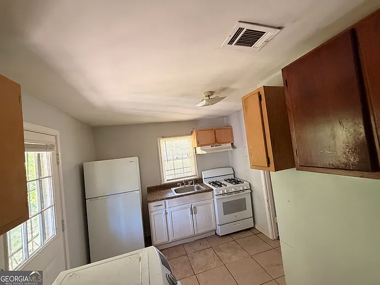 2203 Tiger Flowers Dr NW — Photo 16