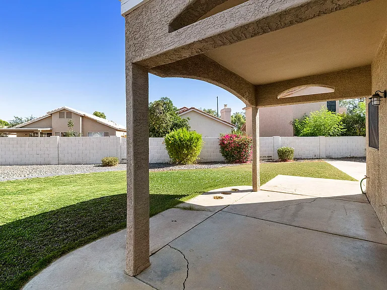 58 W Melody Dr — Photo 29