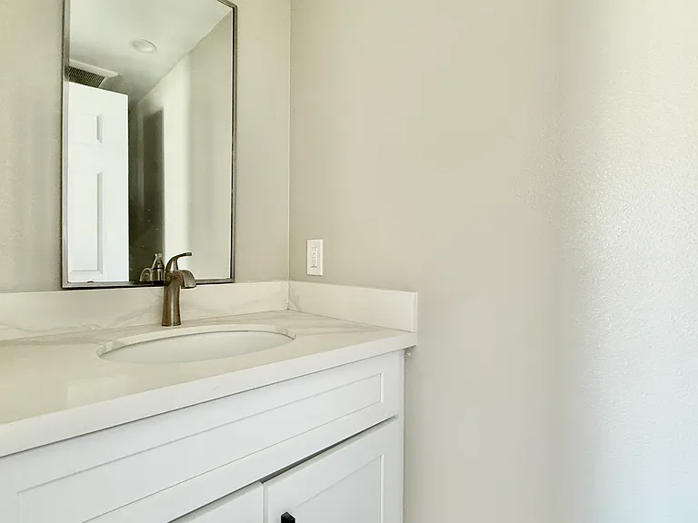 9135 Truman St — Photo 6