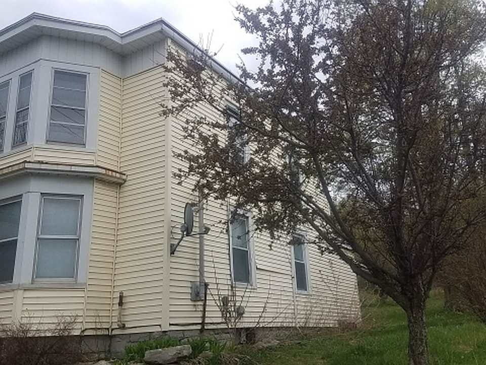 2nd image of 2448 County Highway 20