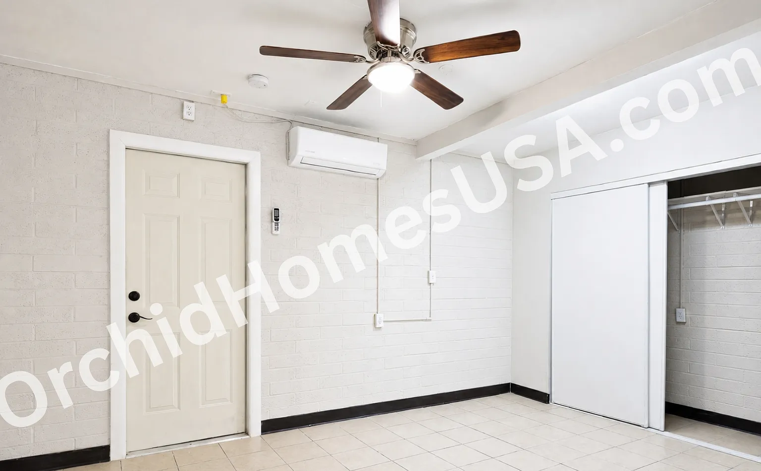 505 West 10th Street - Unit G — Photo 4