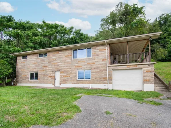 1452 Kountz Ave, East Liverpool, OH 43968