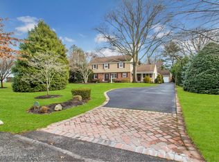 49 Benson Ave, Sayville, NY 11782