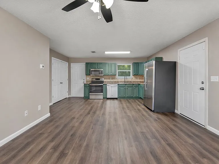 1612 Bradberry Pl — Photo 10