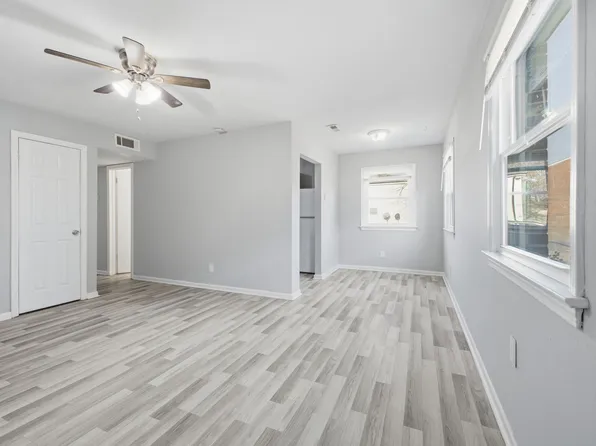 507 Ashlawn Dr, Norfolk, VA