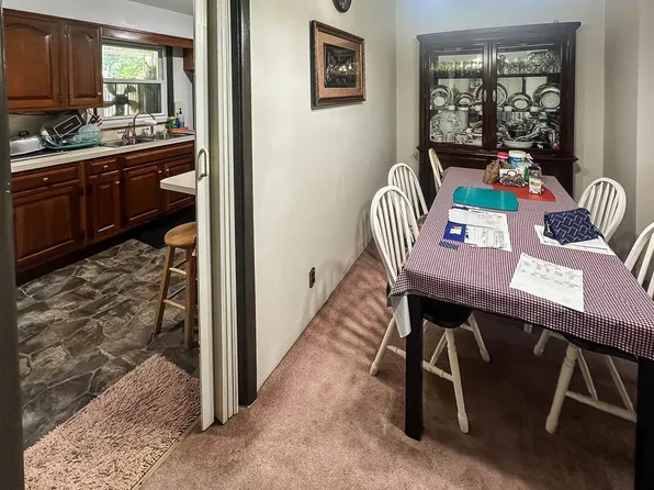 38 Van Reypen Street image 11 of 20