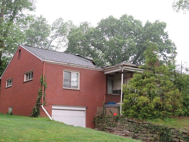 2nd image of 1845 Atkinson Pl