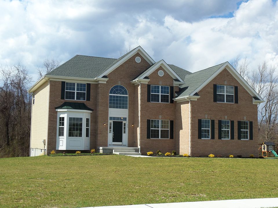 2nd image of 14 Palomino Cir