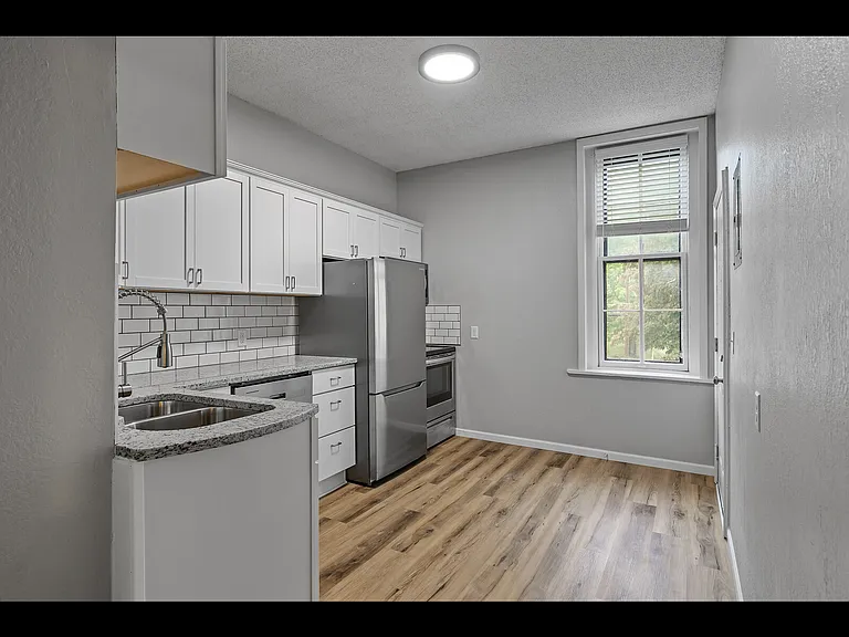 745 Margaret St #4 — Photo 30