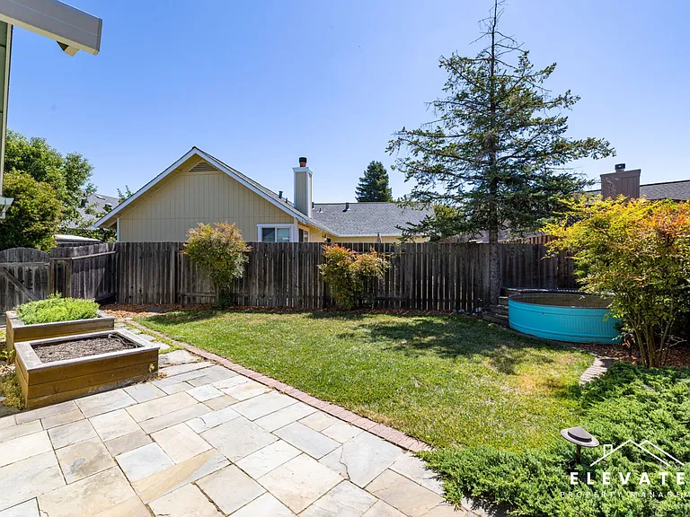 938 Wood Sorrel Dr — Photo 23