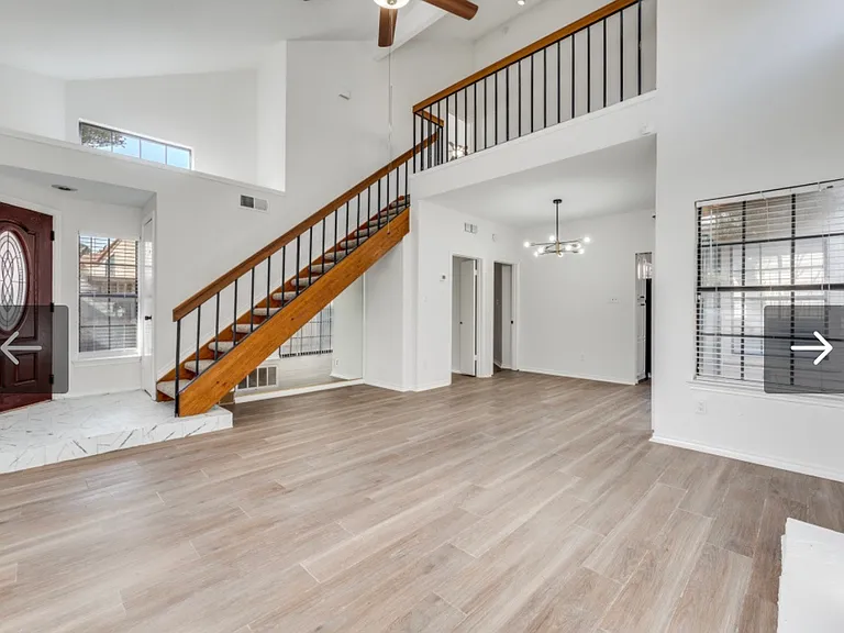 8901 Casa Dr — Photo 6