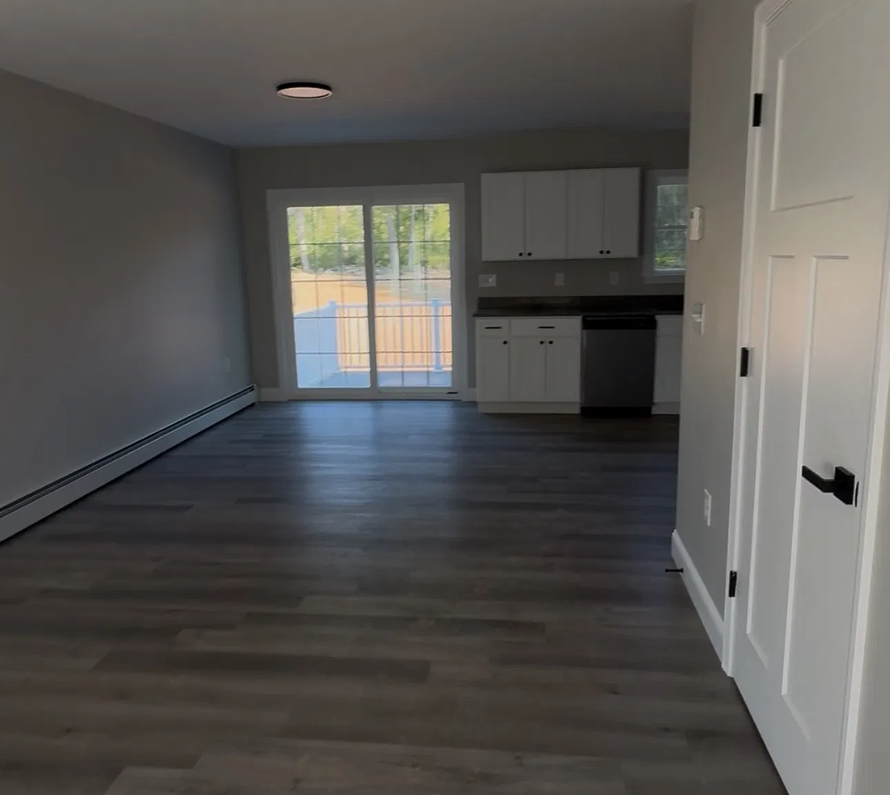 2 bed, 1.5 bath, $1,900 — Photo 1