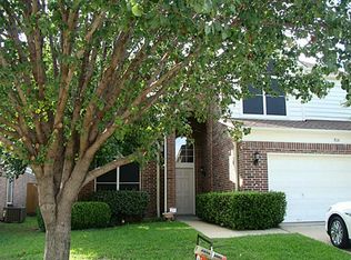 915 Waterford Way, Euless, TX 76039