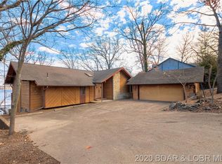 26 Elm Ct, Lake Ozark, MO 65049
