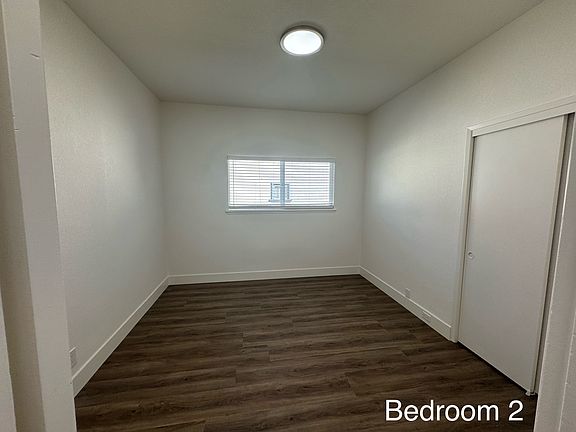 4th image of 1383 Whitton Ave