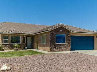 13968 Rivers Edge Rd, Helendale, CA 92342