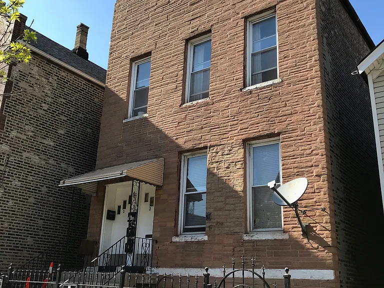 2222 W 19th St #1R — Photo 1