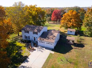 6041 SW Auburn Rd, Topeka, KS 66610