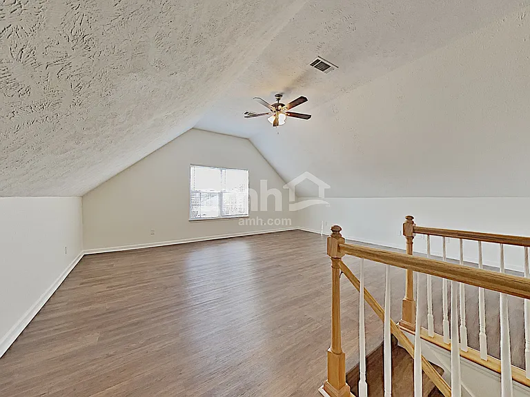 6852 Scarlet Ridge Dr — Photo 21