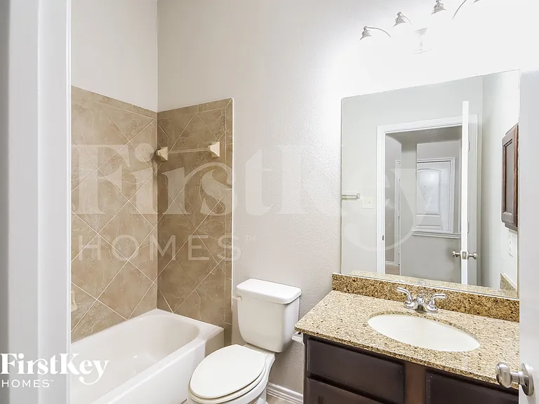 26122 Serenity Oaks Dr — Photo 16