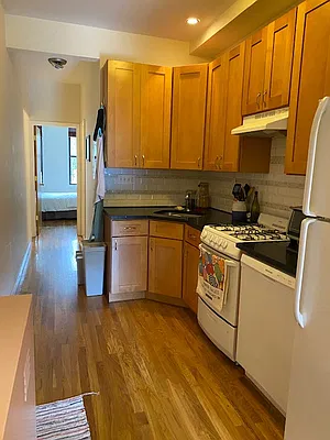 Rented by R New York | media 2