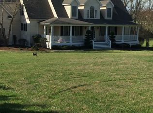 10 Thorton Spring Ln, Lothian, MD 20711