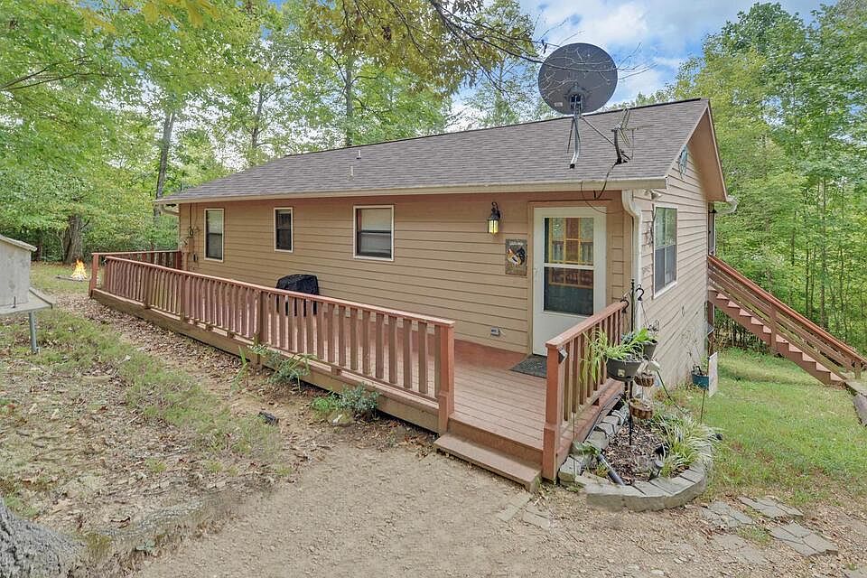 1st image of 550 Evans Hollow Rd
