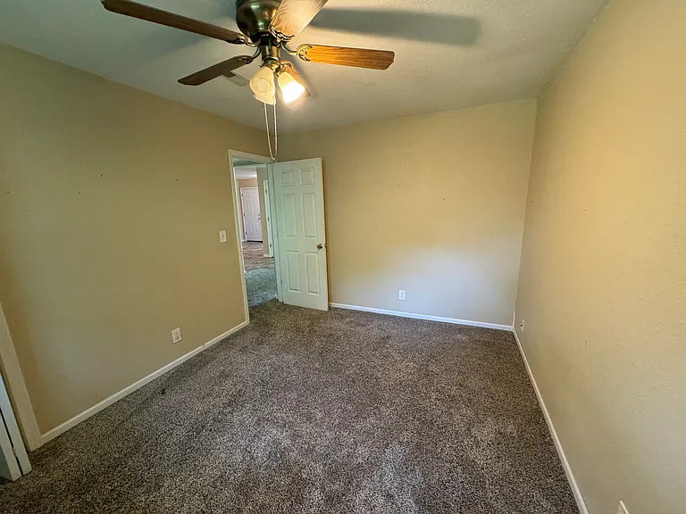 1011 W 24th St #1011 — Photo 21