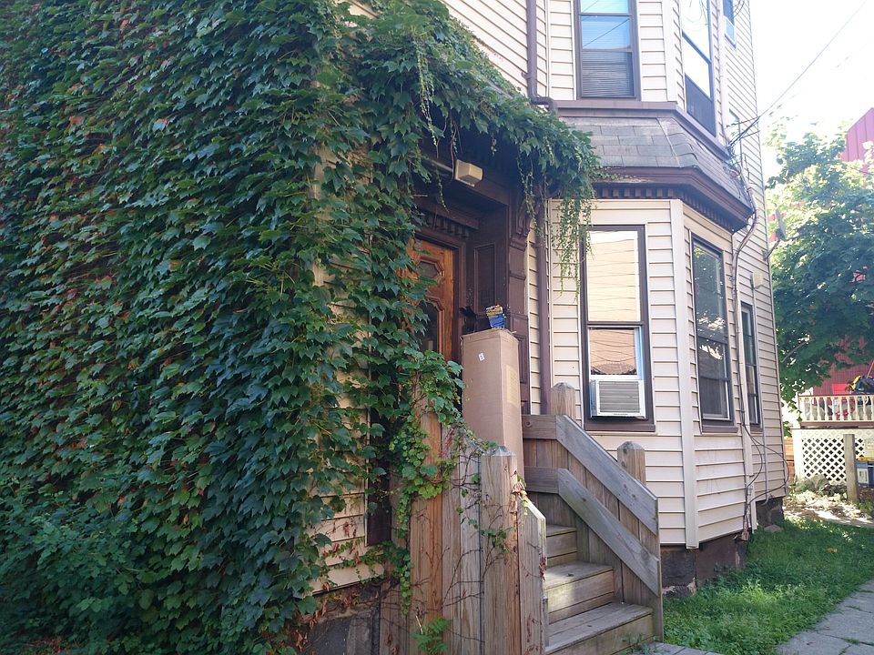 2nd image of 48 Adella Pl