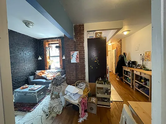 Rented by Best Apartments North Inc | media 23