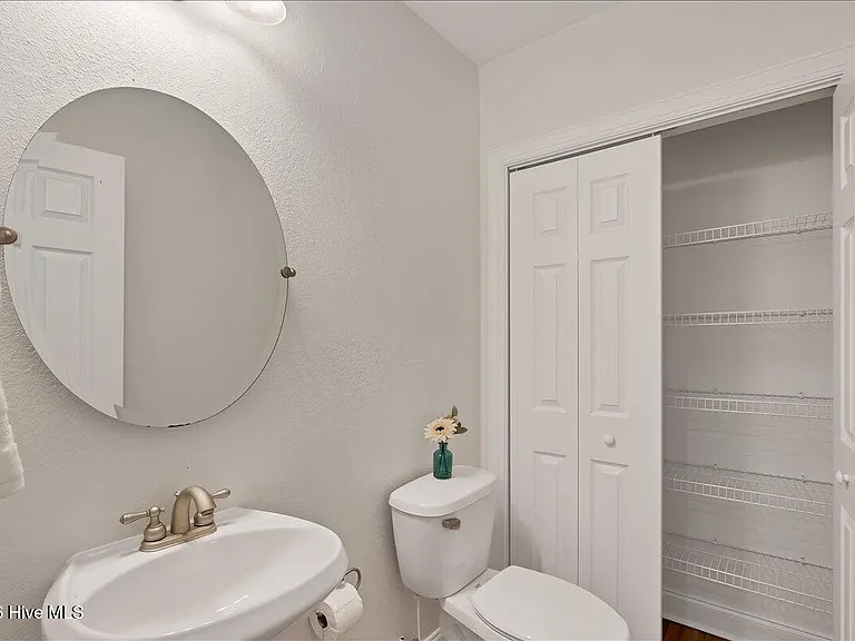 430 N Ridge St — Photo 27
