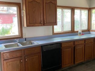 1008 Bement St, Lansing, MI 48912