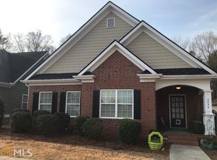 2044 Eisenhower Ave, Bogart, GA 30622