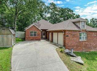 760 S 21st Ave, Ozark, MO 65721