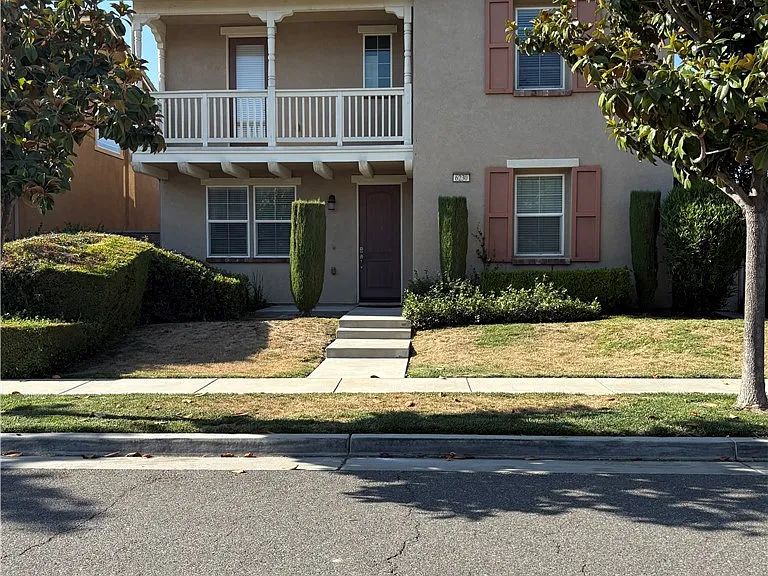 6230 Fielding — Photo 1