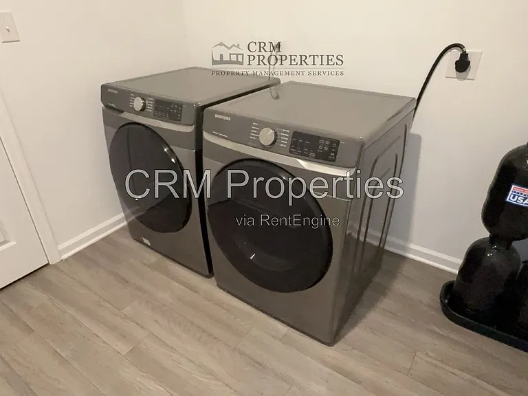3242 Somers Dr — Photo 20
