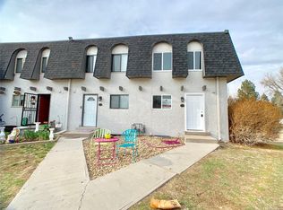 529 E Highline Cir, Centennial, CO 80122