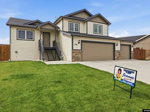 774 Camp Davis Cir, Evansville, WY 82636