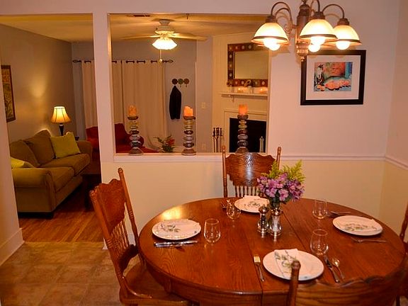 3rd image of 1766 Beechwood Cir N
