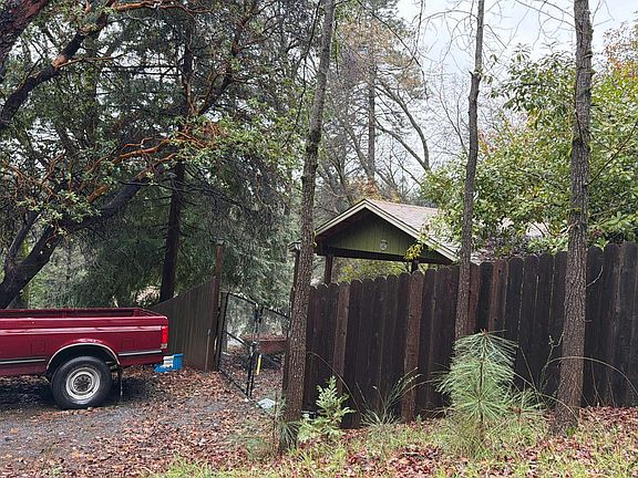 2nd image of 3128 Calico Pl