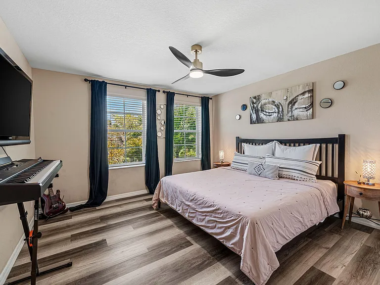 10652 Ivanhoe Ln — Photo 34