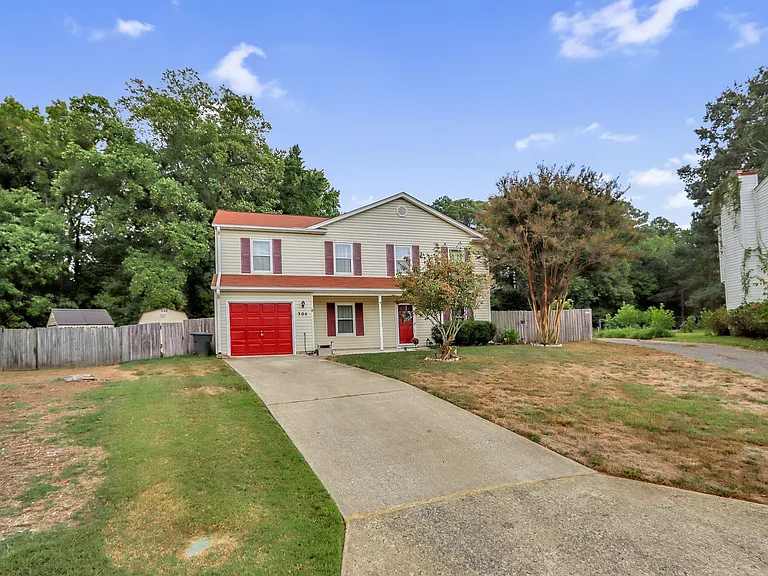 304 Charity Ln — Photo 1
