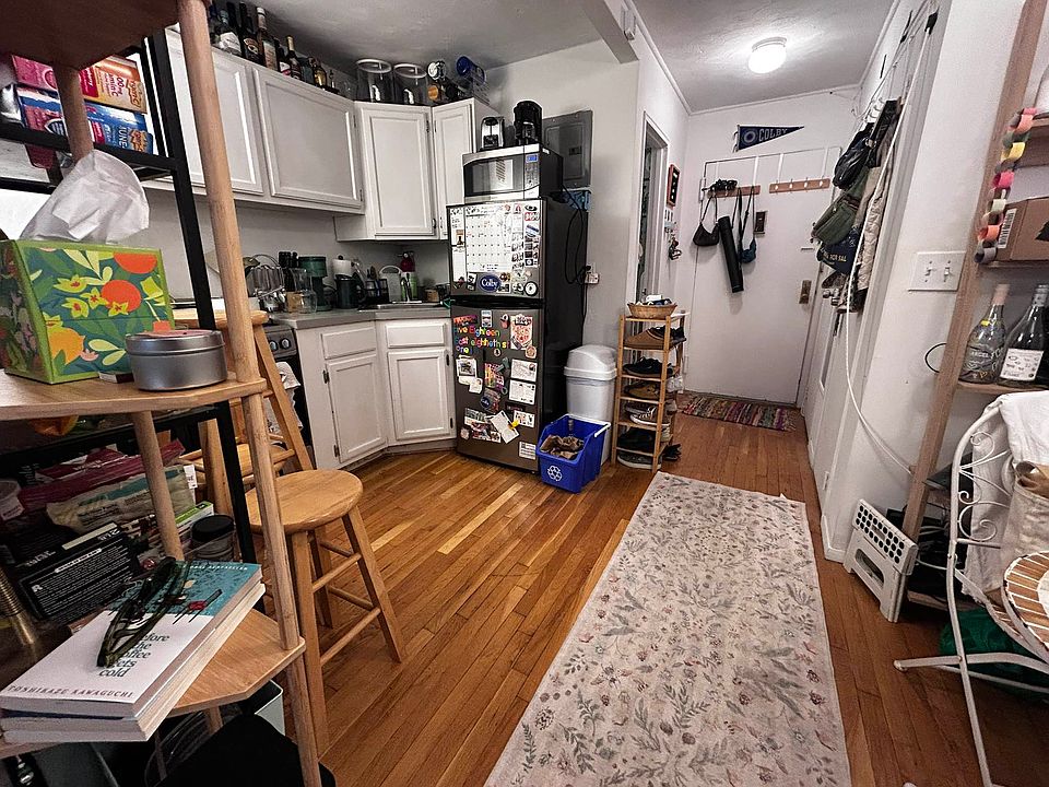 2nd image of 518 E 80th St APT 1J
