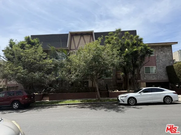 1849 Greenfield Ave APT 106, Los Angeles, CA 90025