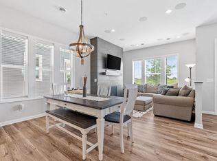 8032 Arrowwood Ln N, Maple Grove, MN 55369