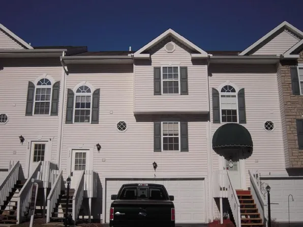 137 Mountain Dr, Carnegie, PA 15106