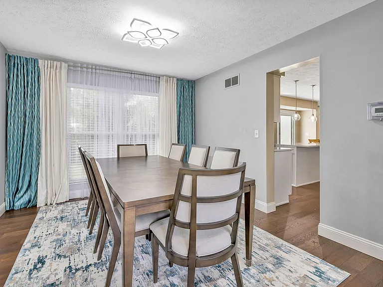 5041 Lexington Ct — Photo 5