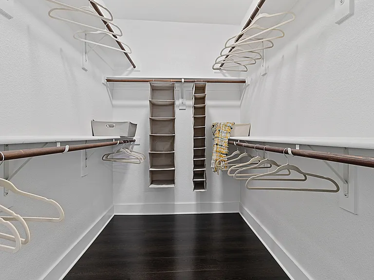 D1-Starfish-Closet D1-Starfish-Closet