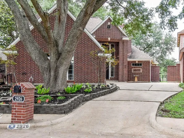 2926 Carnoustie Dr, Missouri City, TX 77459